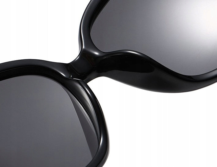 Women's Sunglasses — Fashionable Modern Frames for Everyday Wear