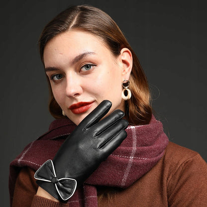 Black Women's Faux-Leather Gloves with a Decorative Bow — Stylish Accessories