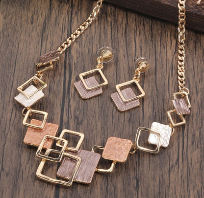 Elegant Necklace and Earrings Set — Gold-Tone and Brown Fashion Jewellery