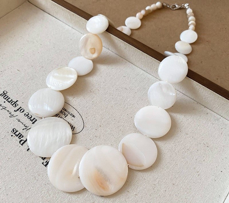 Beautiful Cream Shell Necklace — Distinctive Decorative Fashion Jewellery