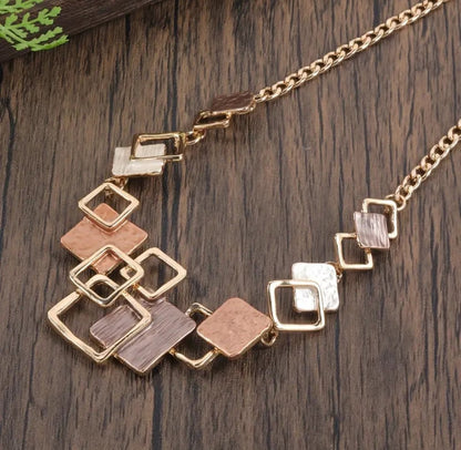 Elegant Necklace and Earrings Set — Gold-Tone and Brown Fashion Jewellery