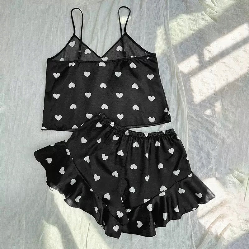 Pijama de damă din satin – neagră cu inimi albe