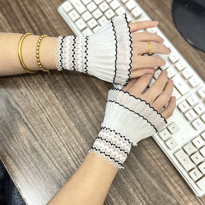 Women's Detachable Cuffs – White