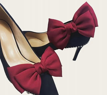 Clips de chaussures à nœuds en satin – bordeaux