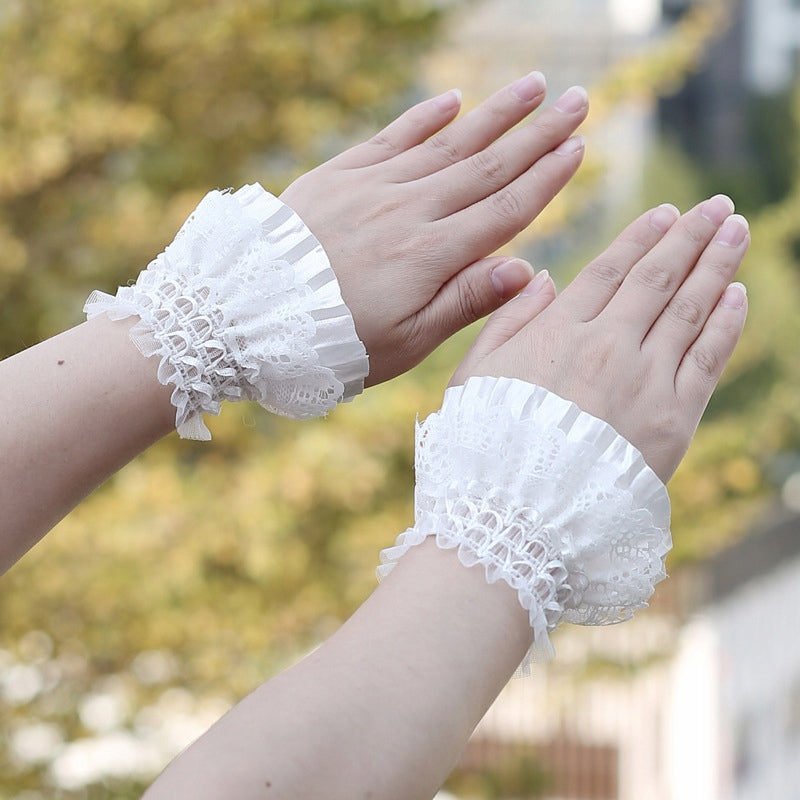 Manchettes décoratives en dentelle – blanc