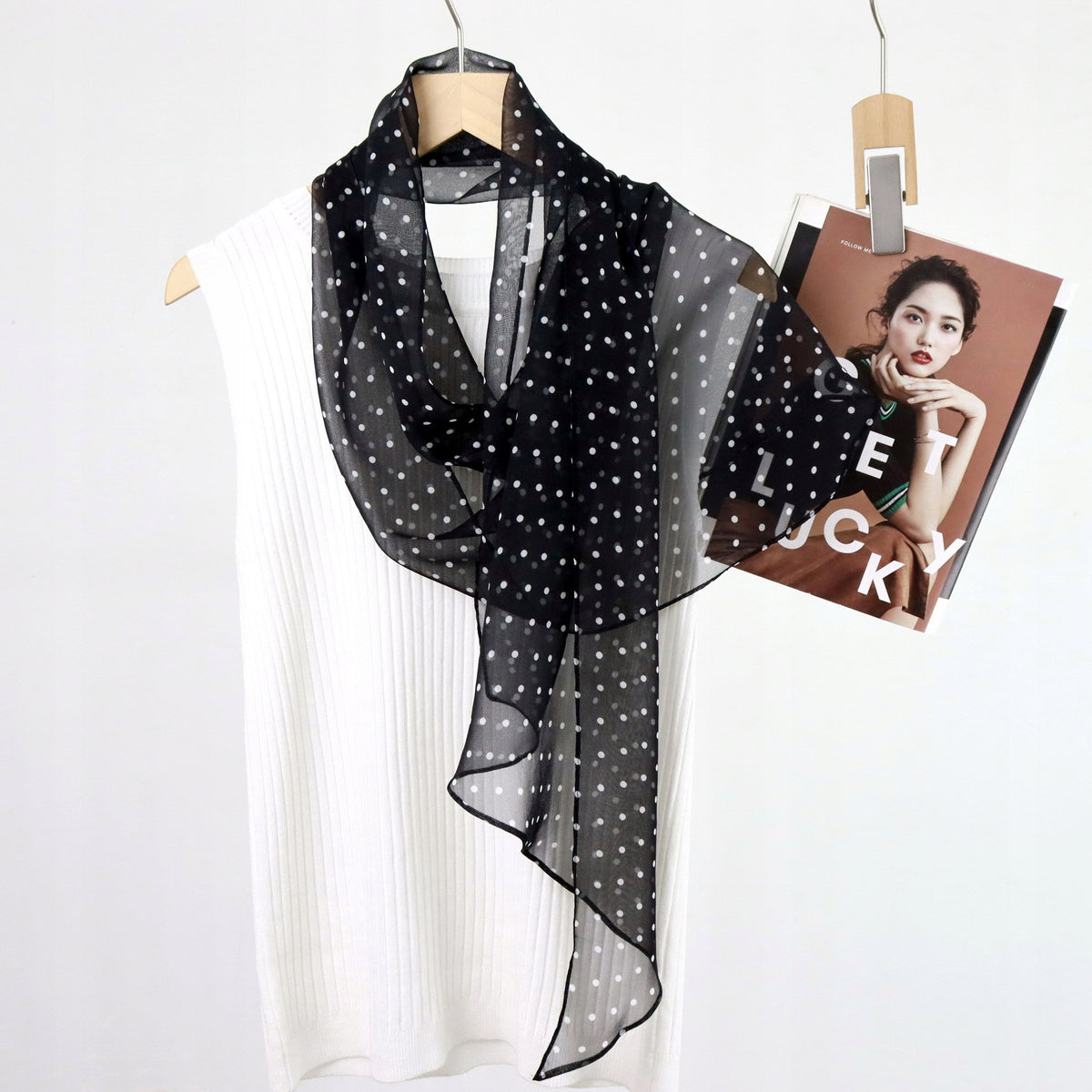 Women's Elegant Long Printed Scarf — Tie Style