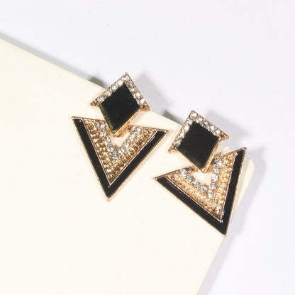Elegant Women's Gold-Tone Cubic Zirconia Stud Earrings for Special Occasions