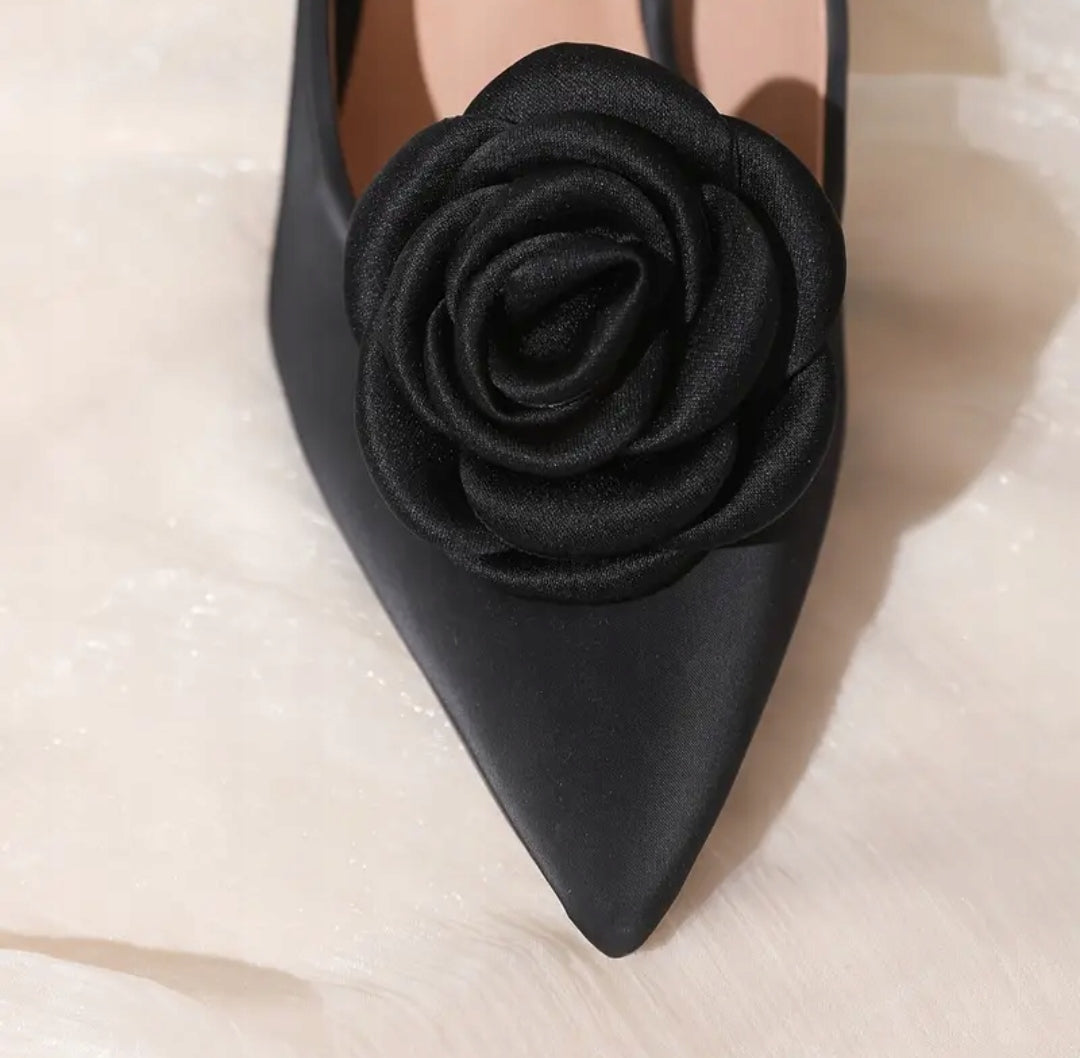 Black Fabric Flower Shoe Clips — Elegant Decorations for High Heels