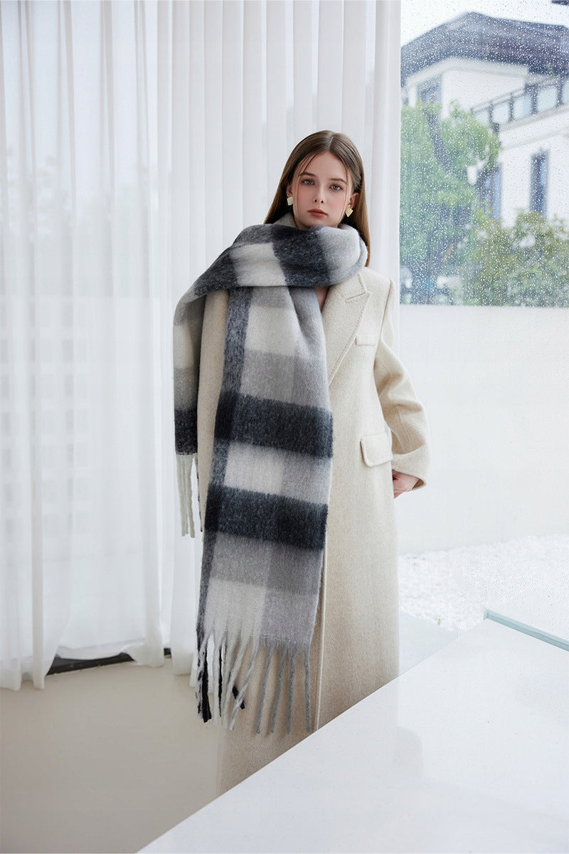 Écharpe d’hiver pour femme 200 × 40 cm – blanc