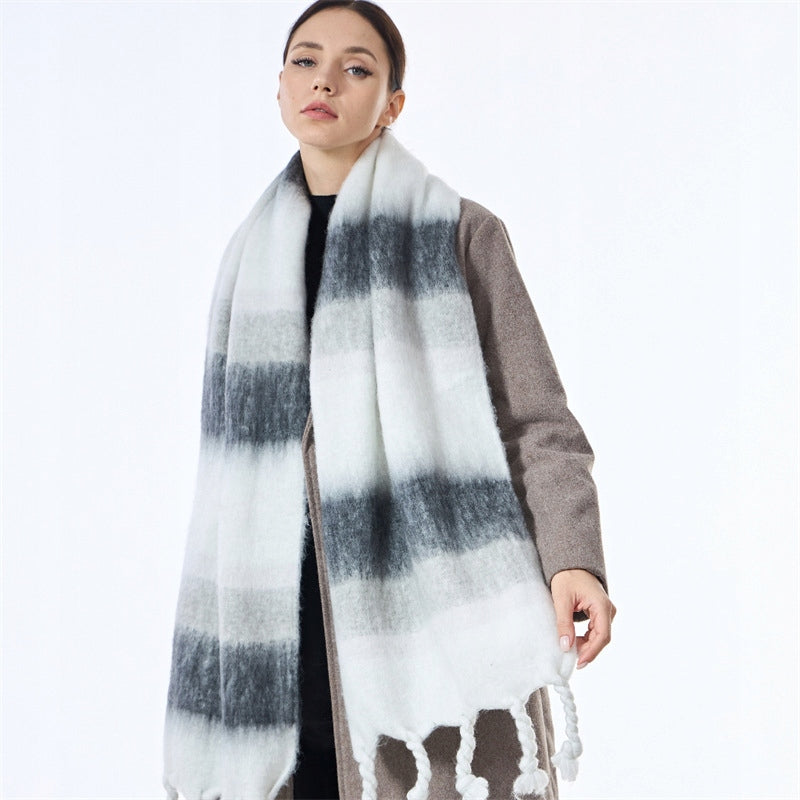 Écharpe d’hiver pour femme 200 × 40 cm – blanc