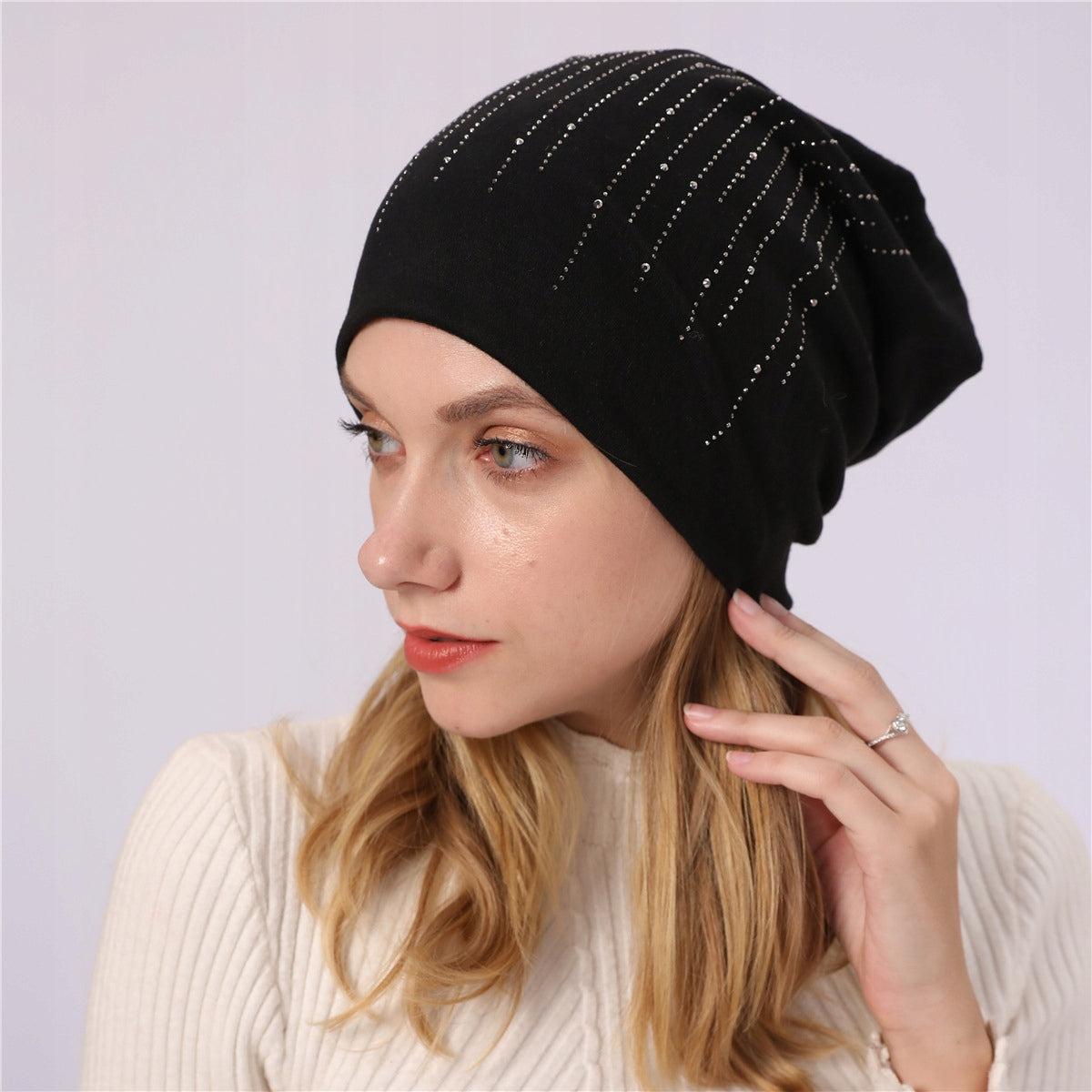 Women's Beanie with Rhinestones – Black