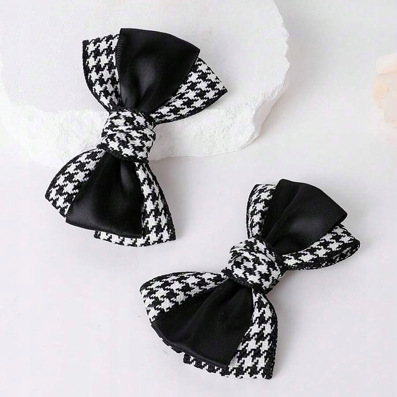 Satin-Schuhclips in Schleifenform – schwarz
