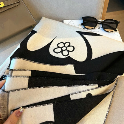 Women's Winter Scarf 180 × 90 cm – White & Black