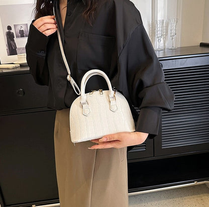 Kleine Henkeltasche – weiß