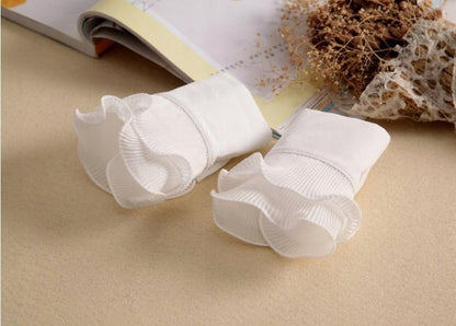 Elegant White Detachable Cuffs — Decorative Wrist Accessories