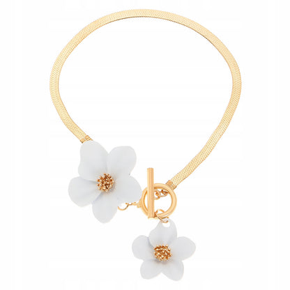Statement White Flower Jewellery Set — Necklace, Earrings and Bracelet