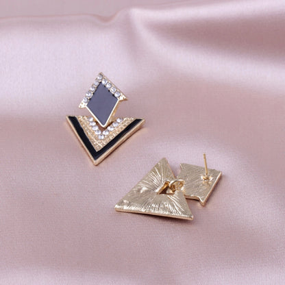 Elegant Women's Gold-Tone Cubic Zirconia Stud Earrings for Special Occasions