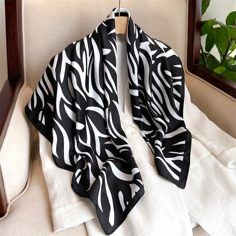 Silk-Effect Square Scarf 90 × 90 cm – White