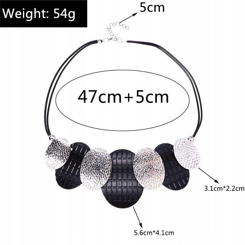 Collier pour femme à cercles – argenté et noir