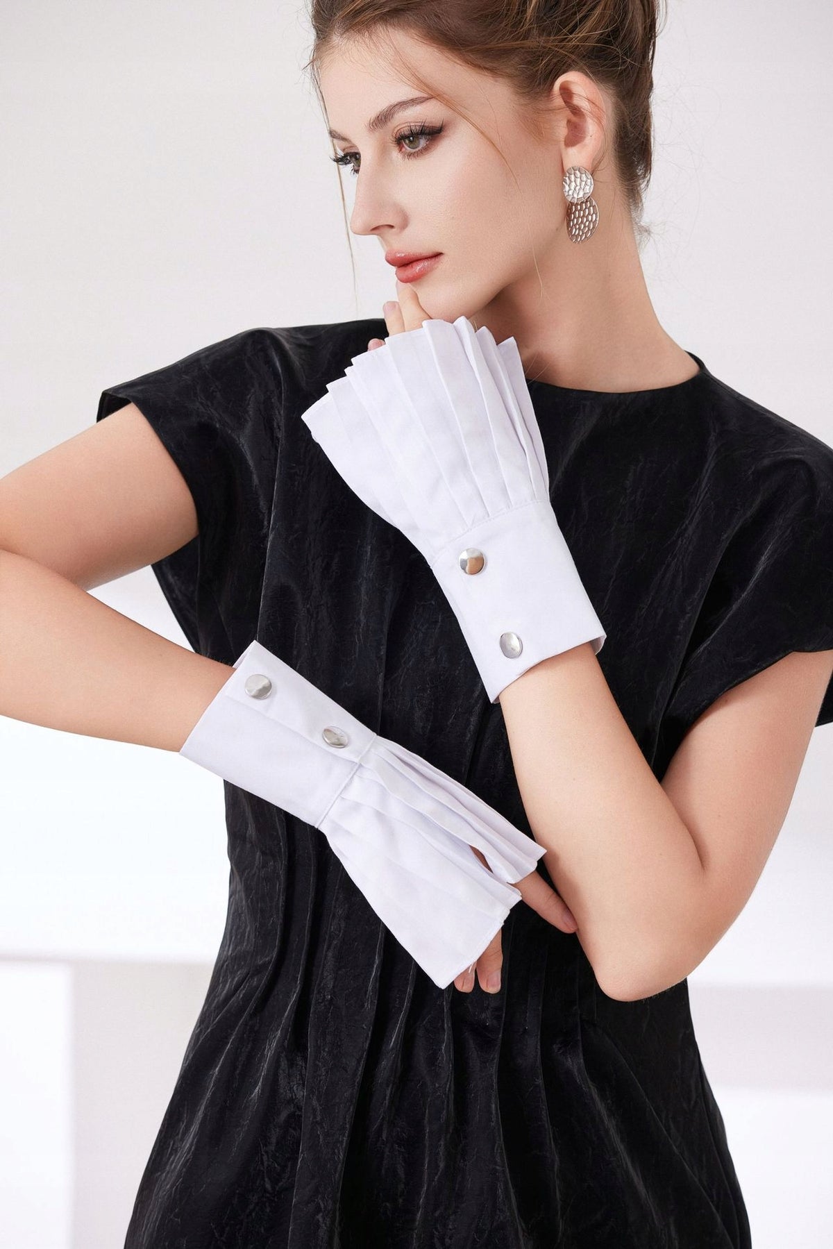 Women's Detachable Cuffs – White