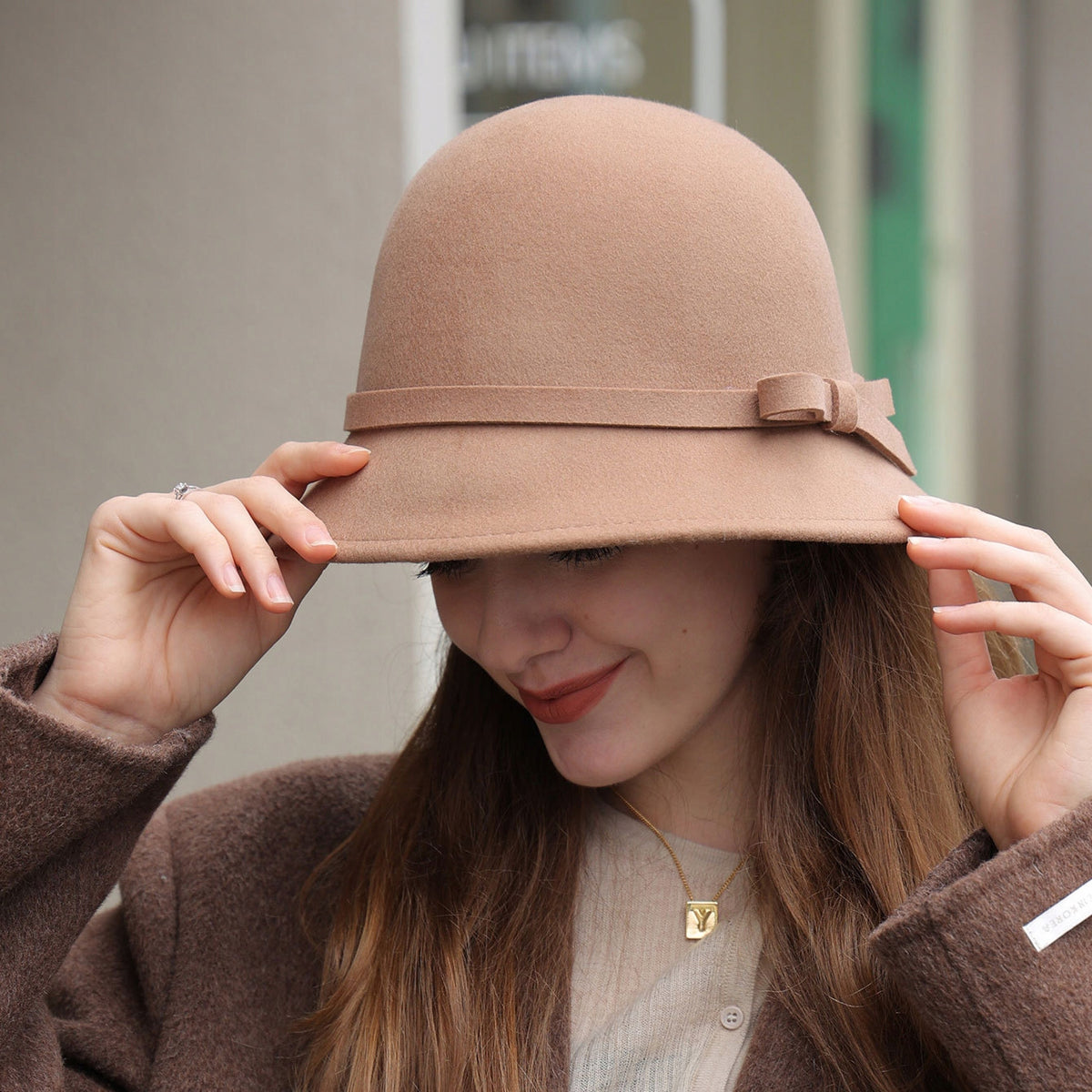 Women's Elegant Beige Cylindrical Bucket Hat to Wear with a Coat