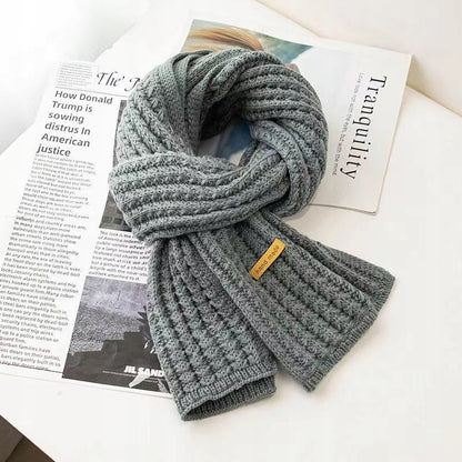 Écharpe d’hiver pour femme 160 × 22 cm – gris