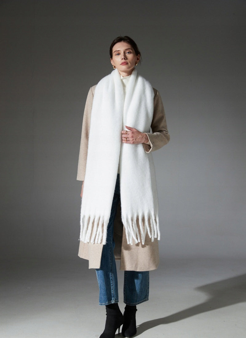 Écharpe d’hiver pour femme 200 × 40 cm – blanc