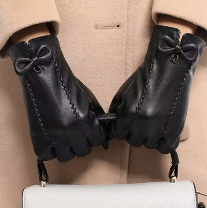 Women's Faux-Leather Gloves – Black